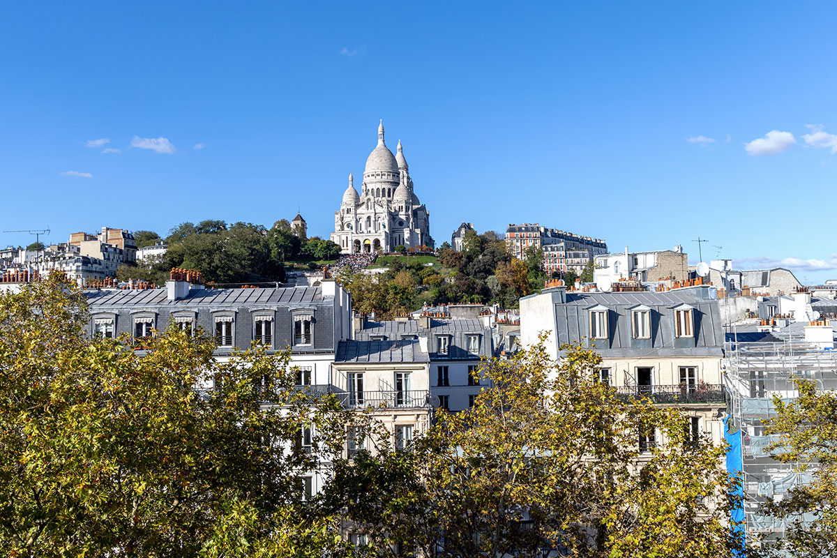 visit Paris and the Butte Montmartre